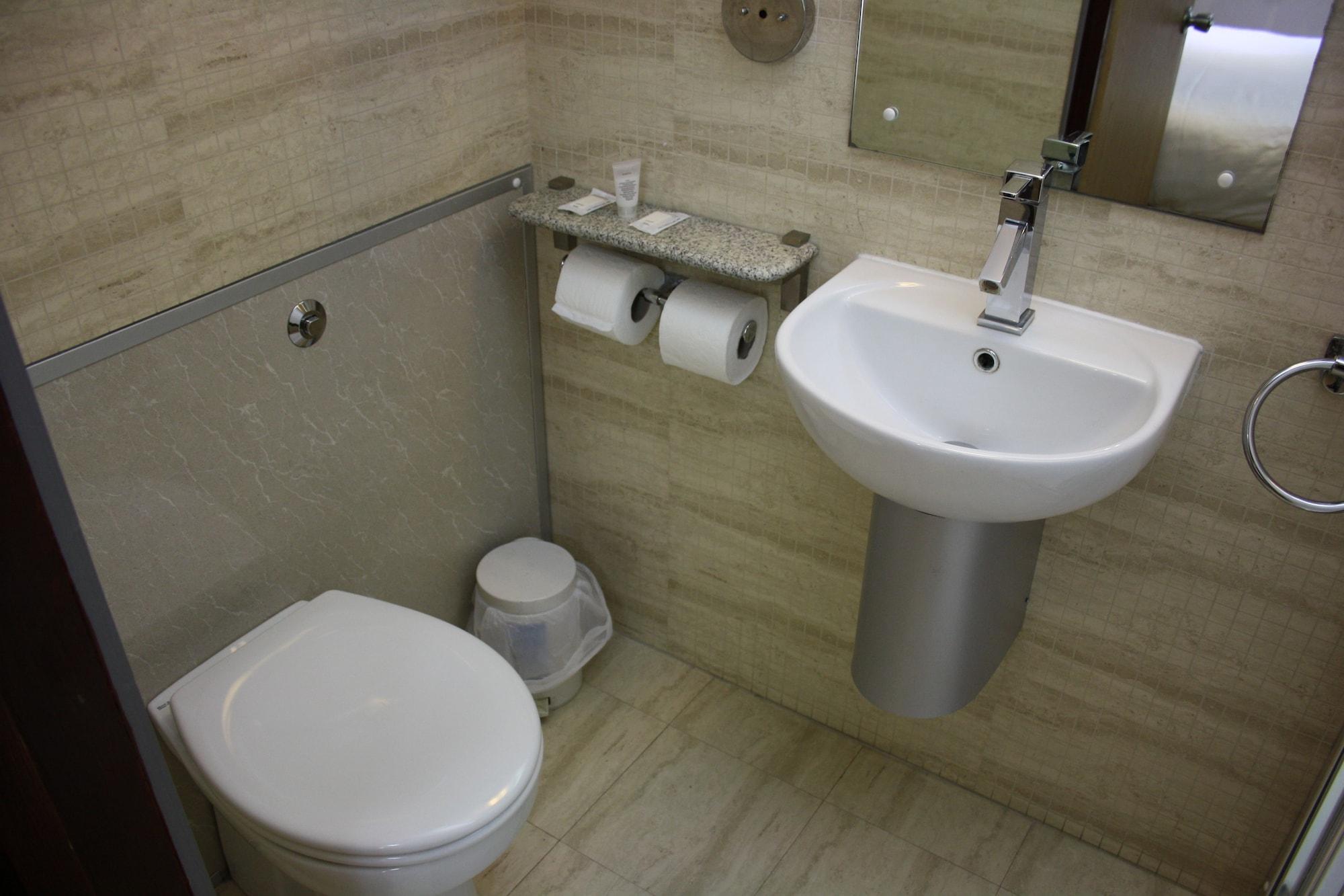 Eurotraveller Hotel- Express Londyn Zewnętrze zdjęcie