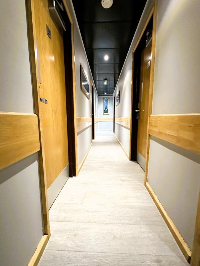 Eurotraveller Hotel- Express Londyn Zewnętrze zdjęcie