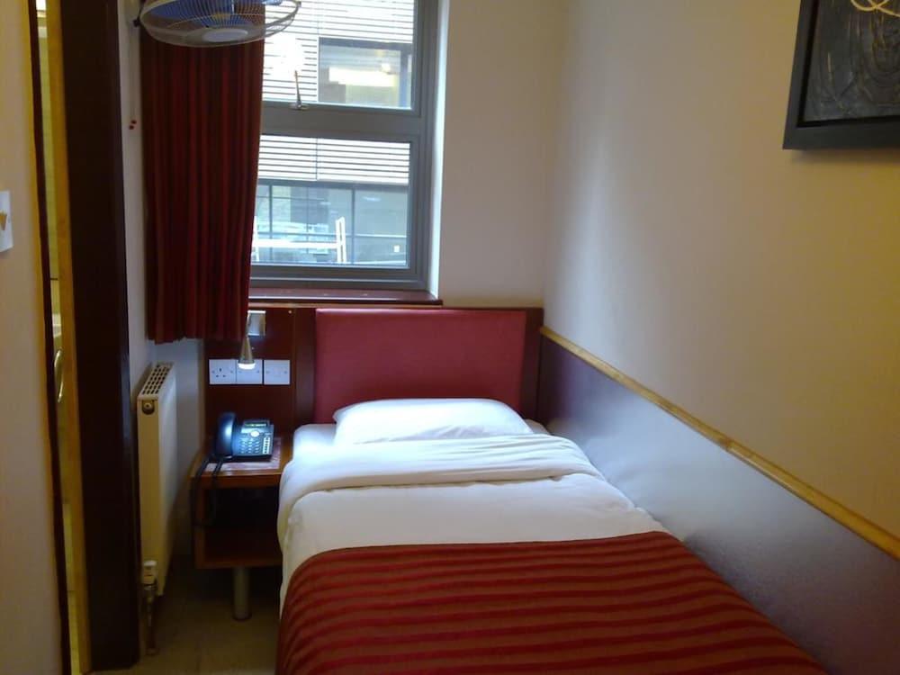 Eurotraveller Hotel- Express Londyn Zewnętrze zdjęcie