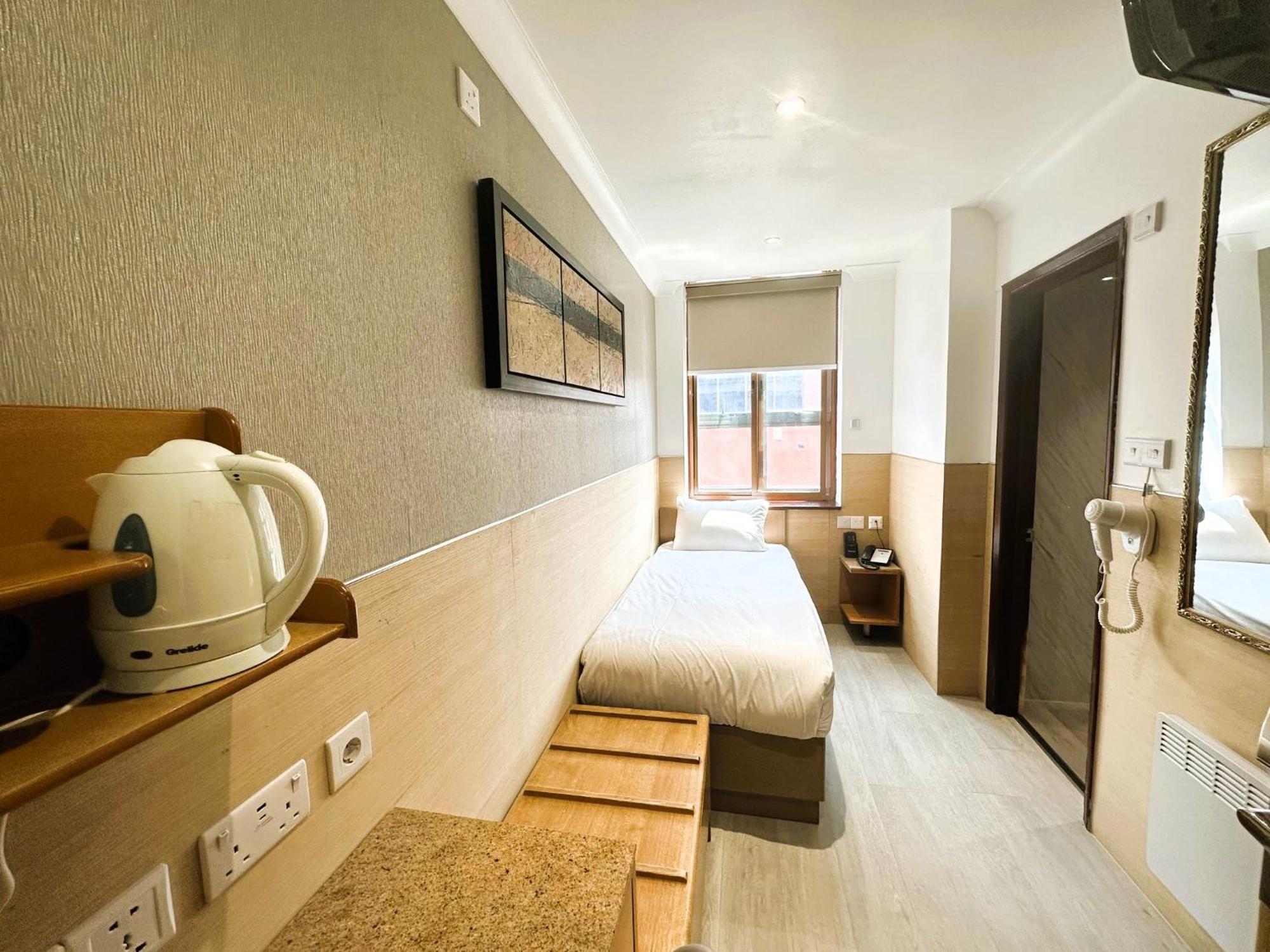 Eurotraveller Hotel- Express Londyn Zewnętrze zdjęcie