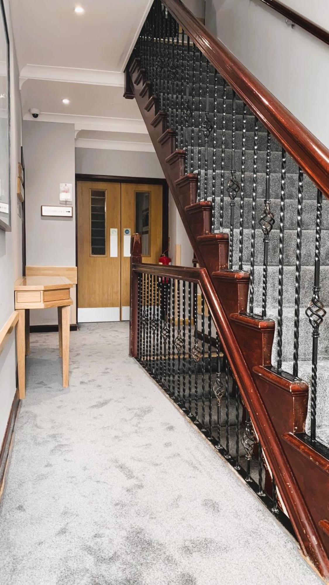 Eurotraveller Hotel- Express Londyn Zewnętrze zdjęcie